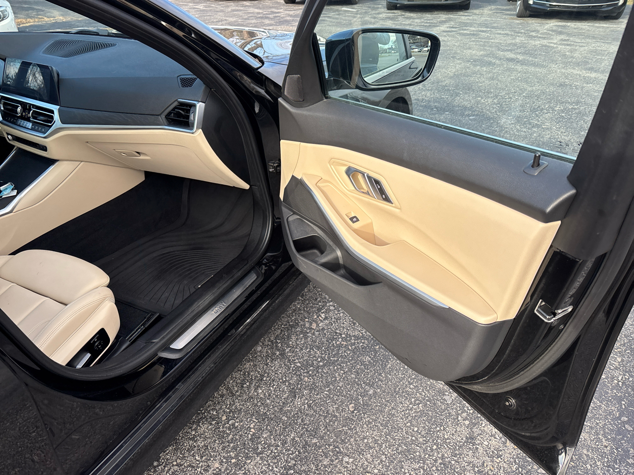 BMW 3-Series 330i xDrive 2020