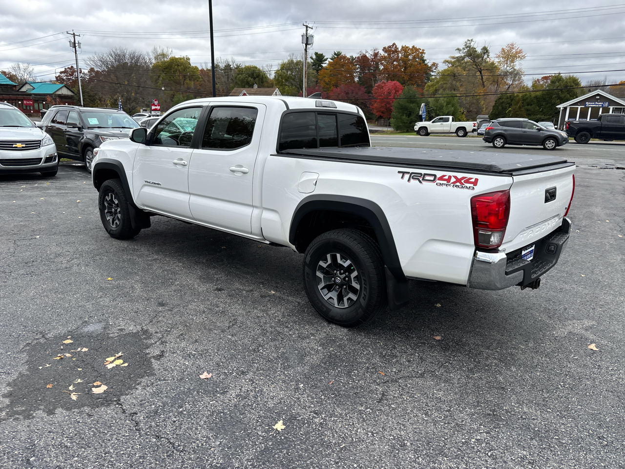 Toyota Tacoma TRD Off Road Double Cab 6' Bed V6 4x4 AT (Natl) 2016 Toyota Tacoma TRD Off Road Double Cab 6' Bed V6 4x4 AT (Natl) 2016