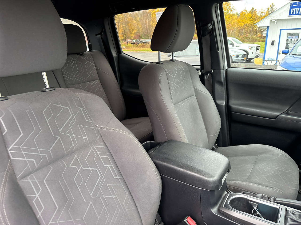 Toyota Tacoma TRD Off Road Double Cab 6' Bed V6 4x4 AT (Natl) 2016 Toyota Tacoma TRD Off Road Double Cab 6' Bed V6 4x4 AT (Natl) 2016