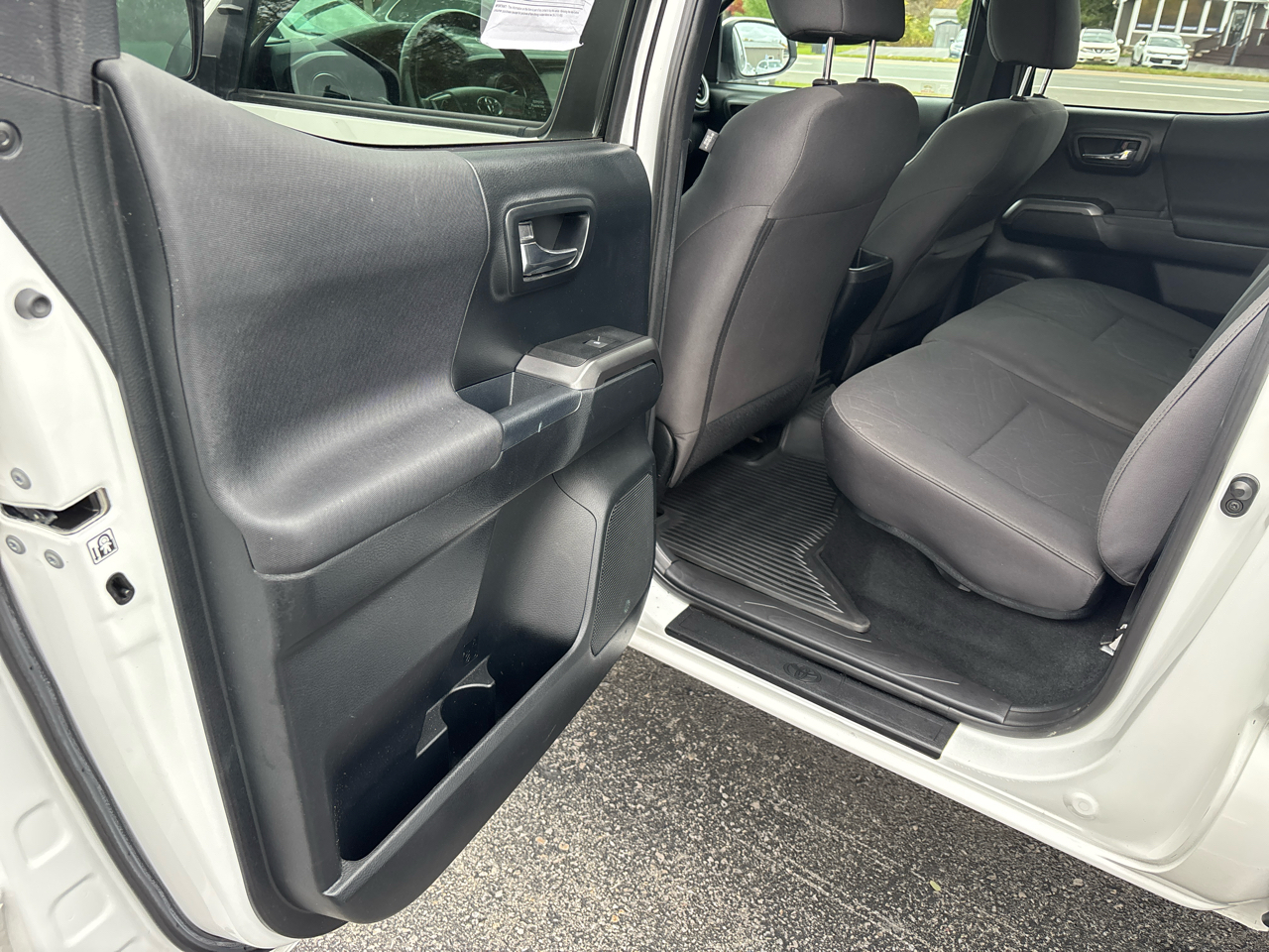 Toyota Tacoma TRD Off Road Double Cab 6' Bed V6 4x4 AT (Natl) 2016 Toyota Tacoma TRD Off Road Double Cab 6' Bed V6 4x4 AT (Natl) 2016