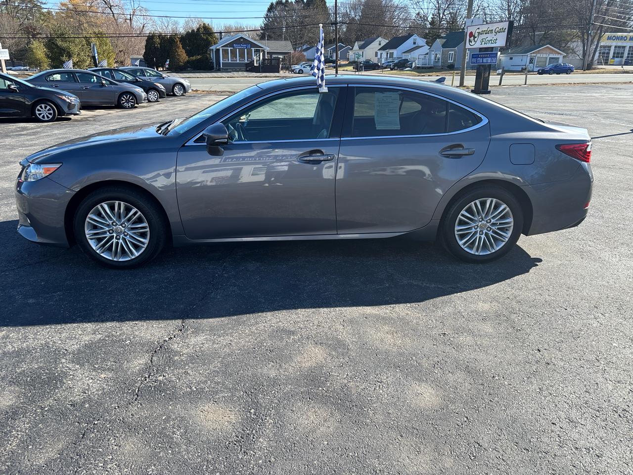 Lexus ES 350 Sedan 2014