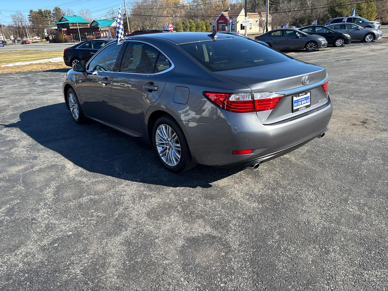 Lexus ES 350 Sedan 2014