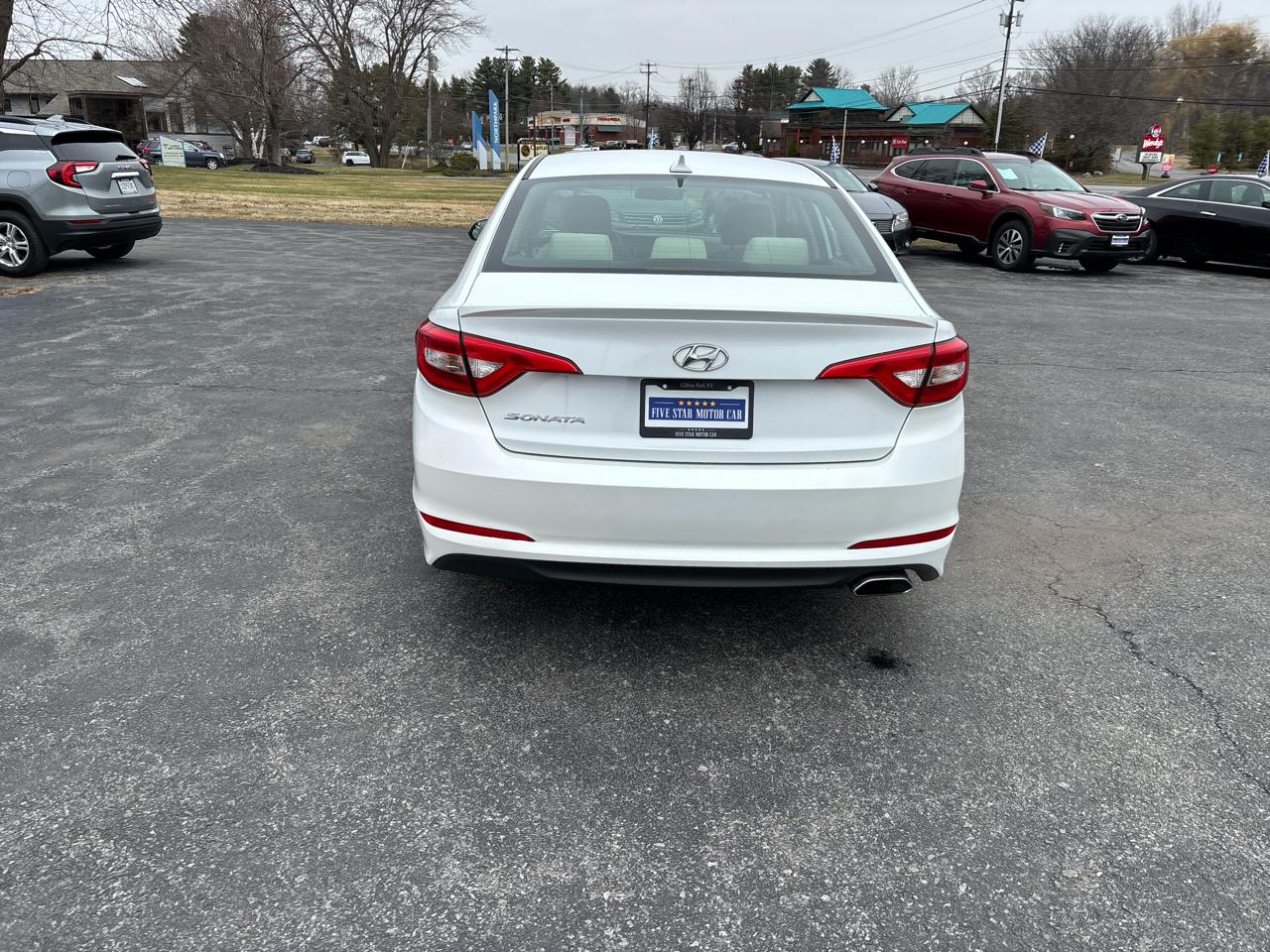 Hyundai Sonata SE 2015