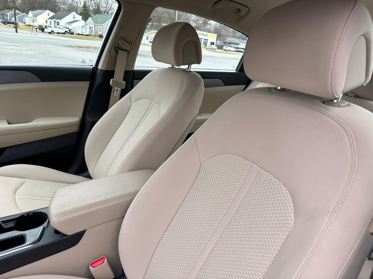 Hyundai Sonata SE 2015