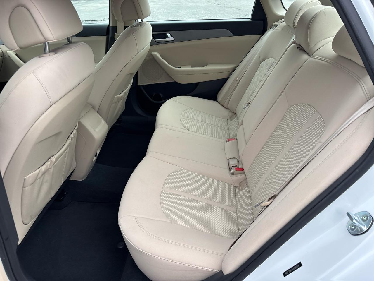 Hyundai Sonata SE 2015