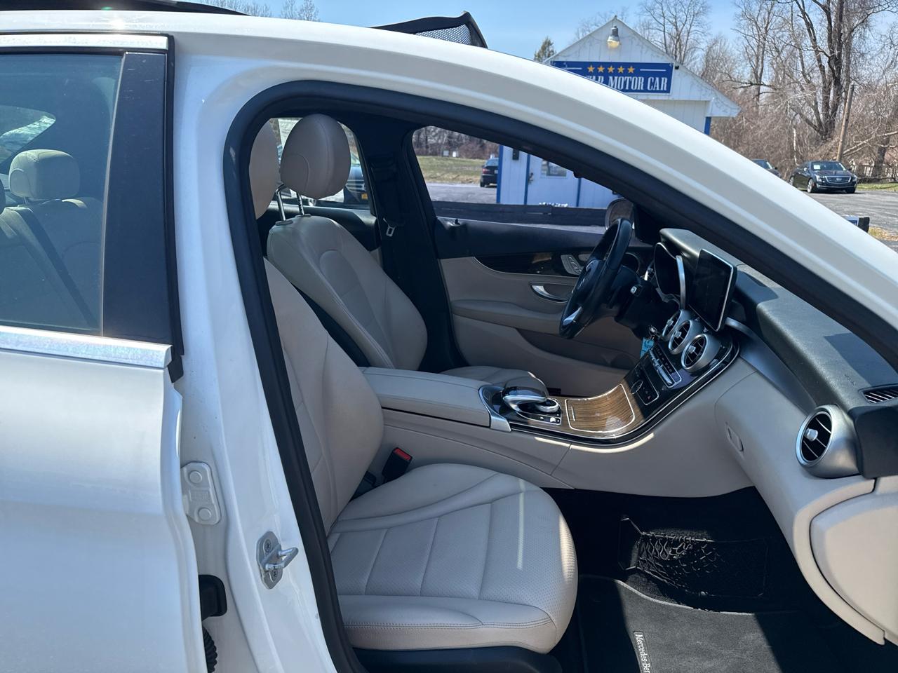 Mercedes-Benz C-Class C300 4MATIC Sedan 2016