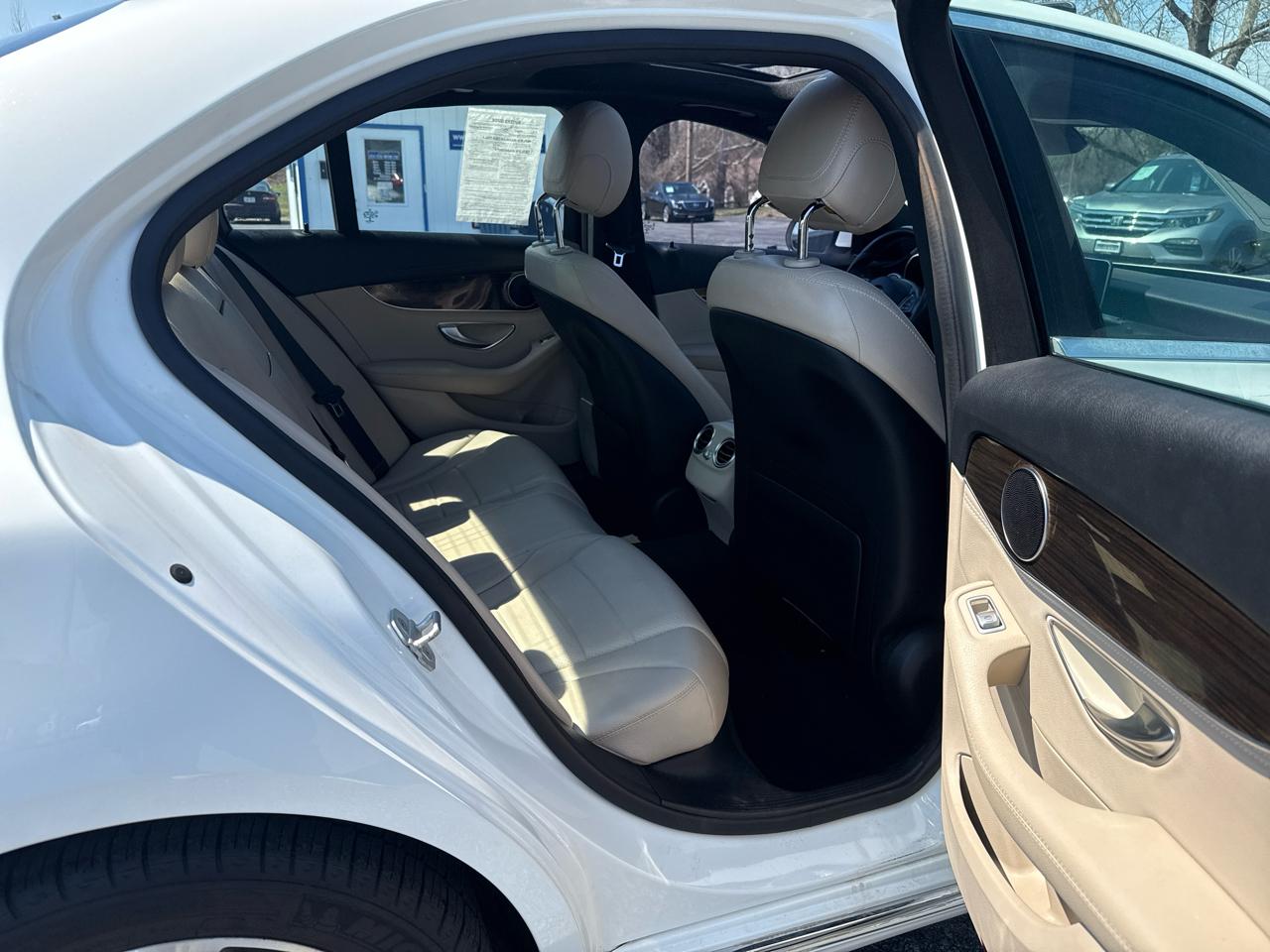 Mercedes-Benz C-Class C300 4MATIC Sedan 2016