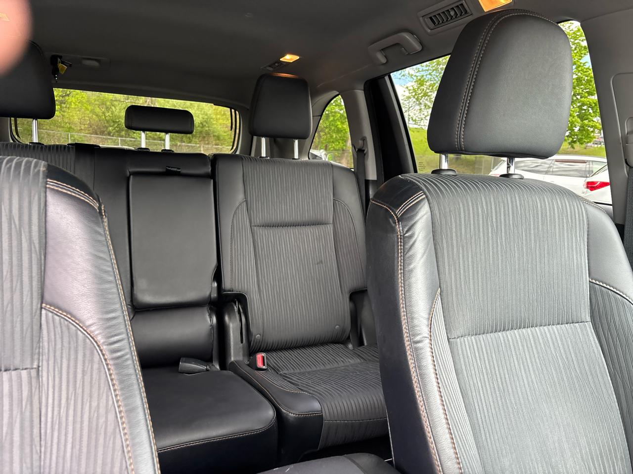 Toyota Highlander LE AWD V6 2016