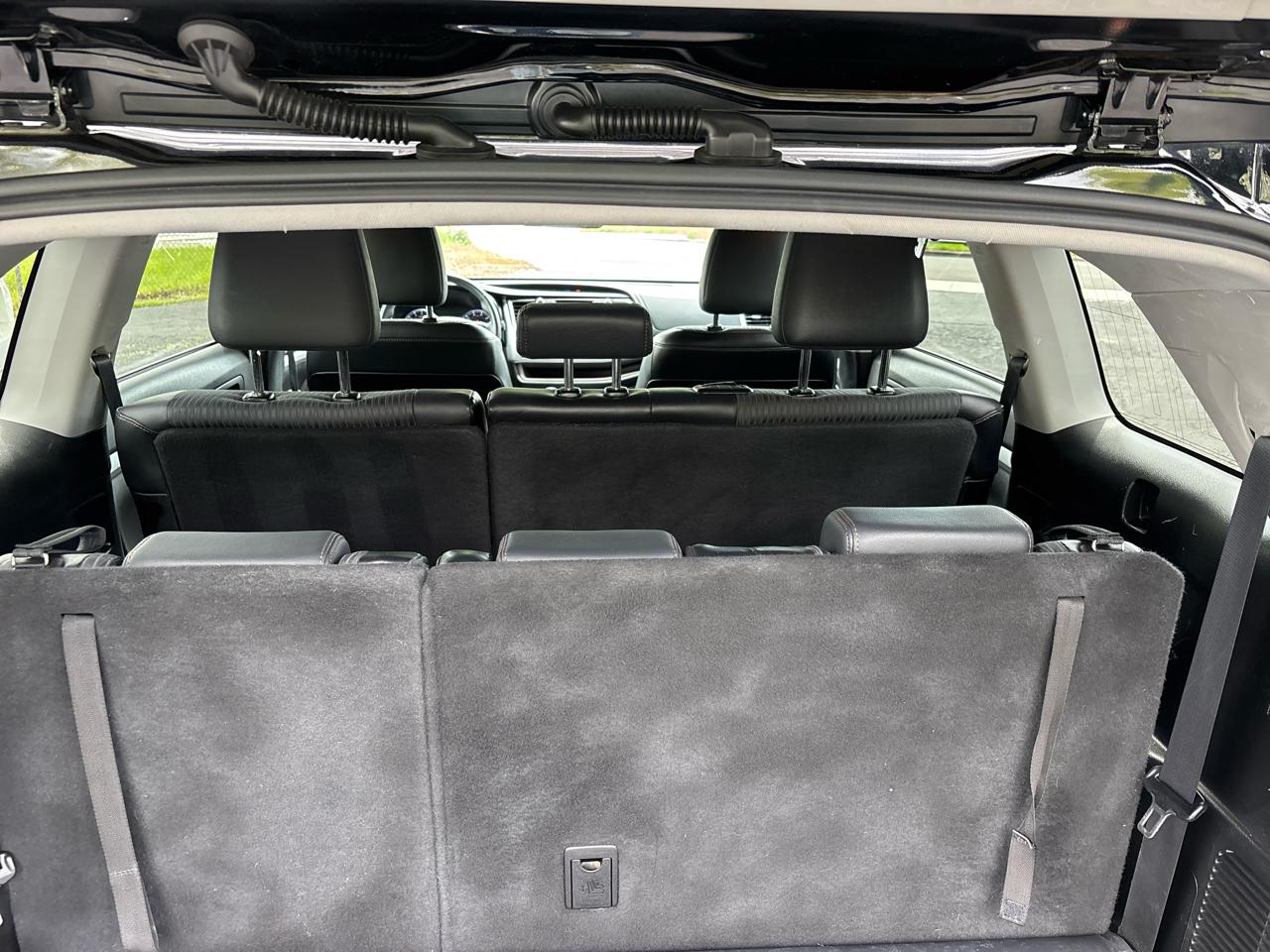 Toyota Highlander LE AWD V6 2016