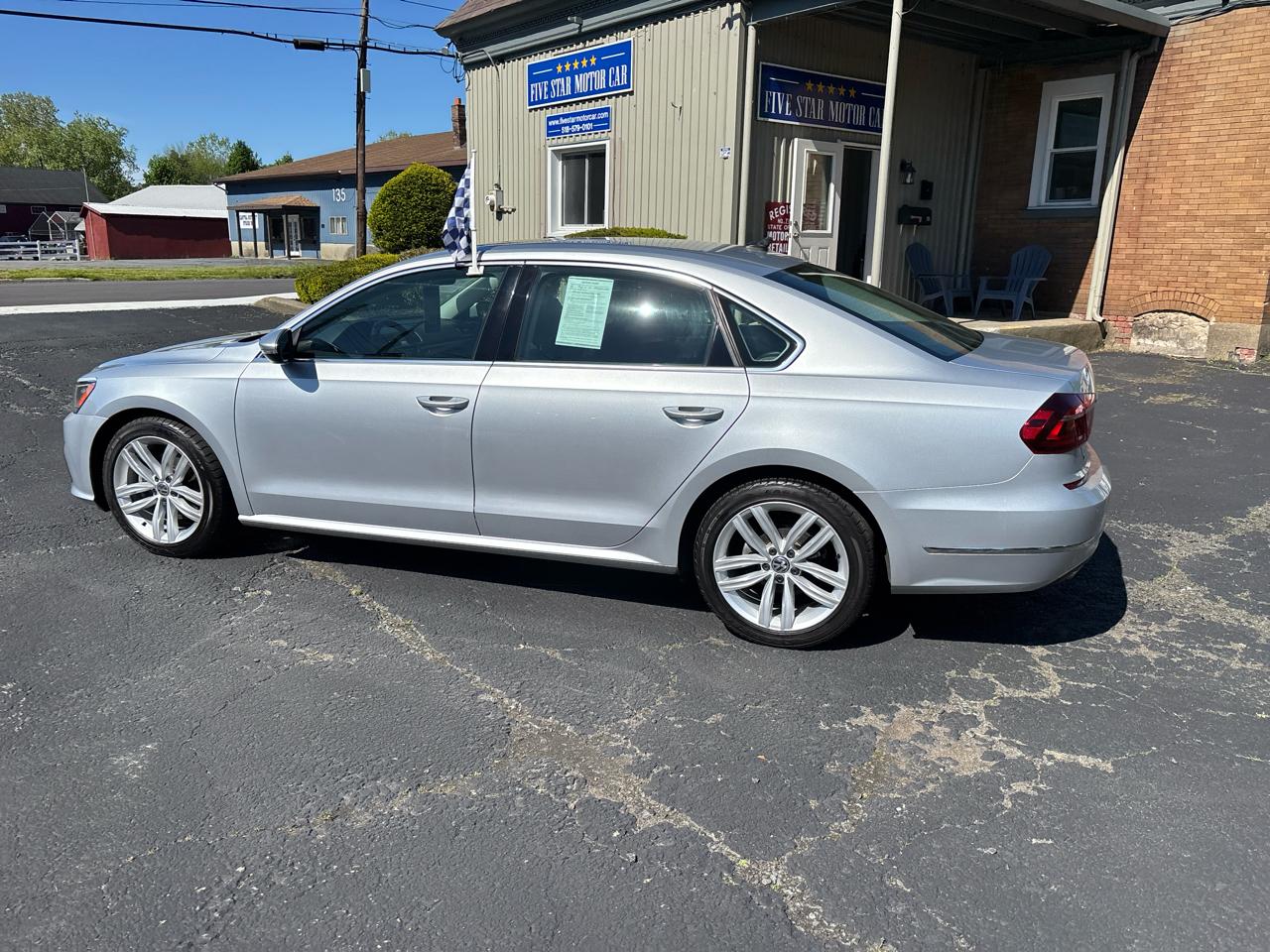 Volkswagen Passat SE 2018