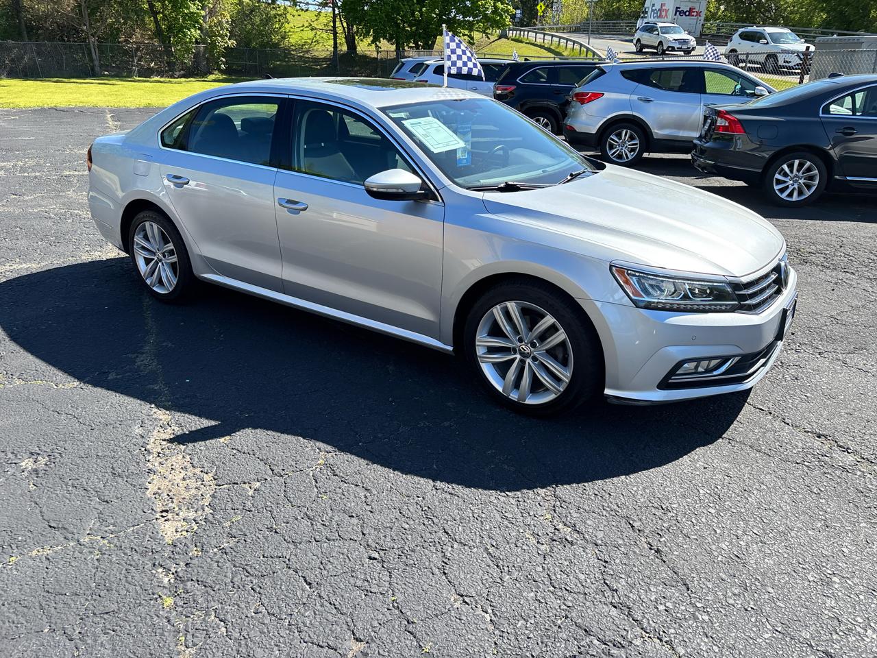 Volkswagen Passat SE 2018