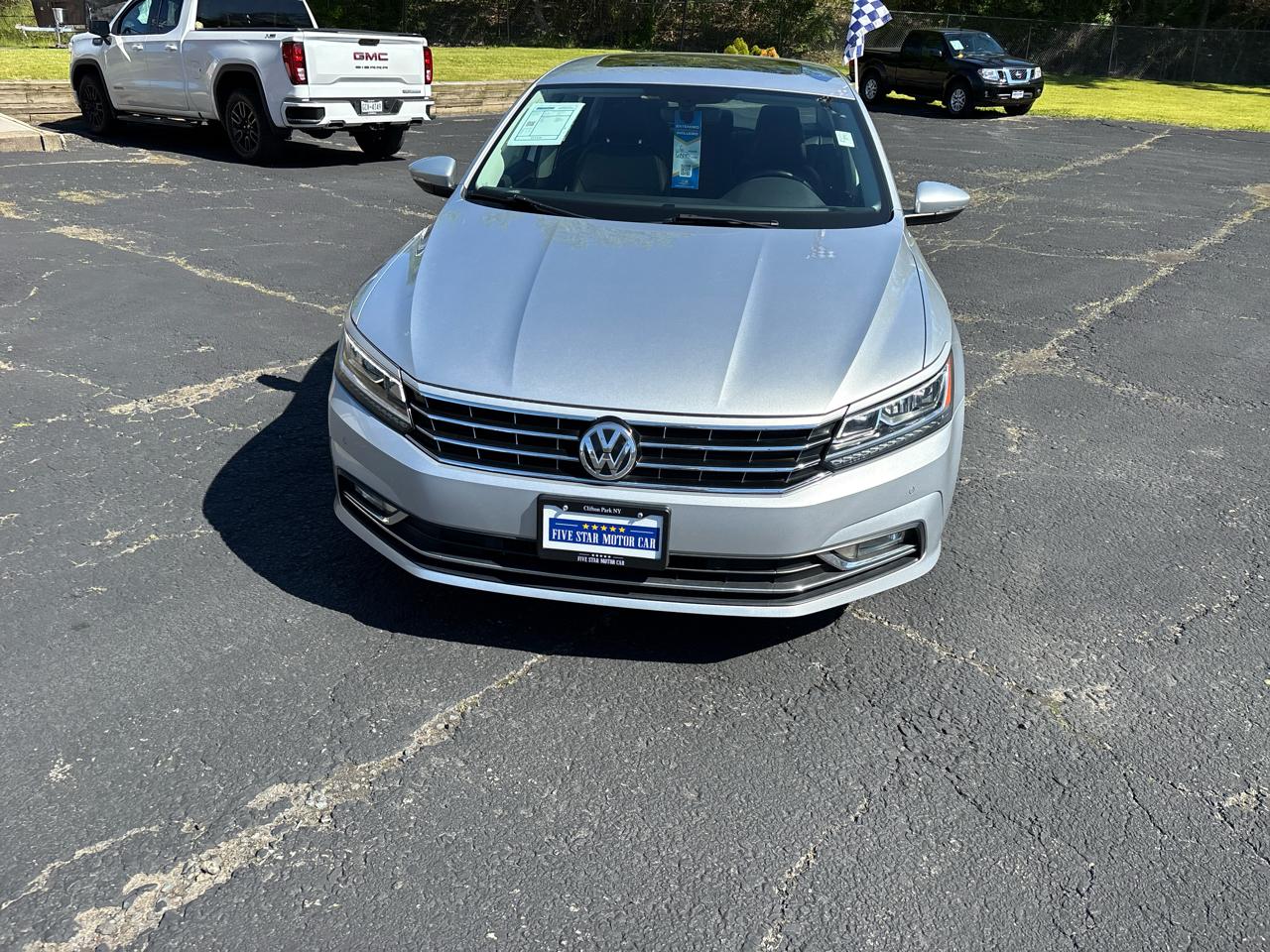 Volkswagen Passat SE 2018