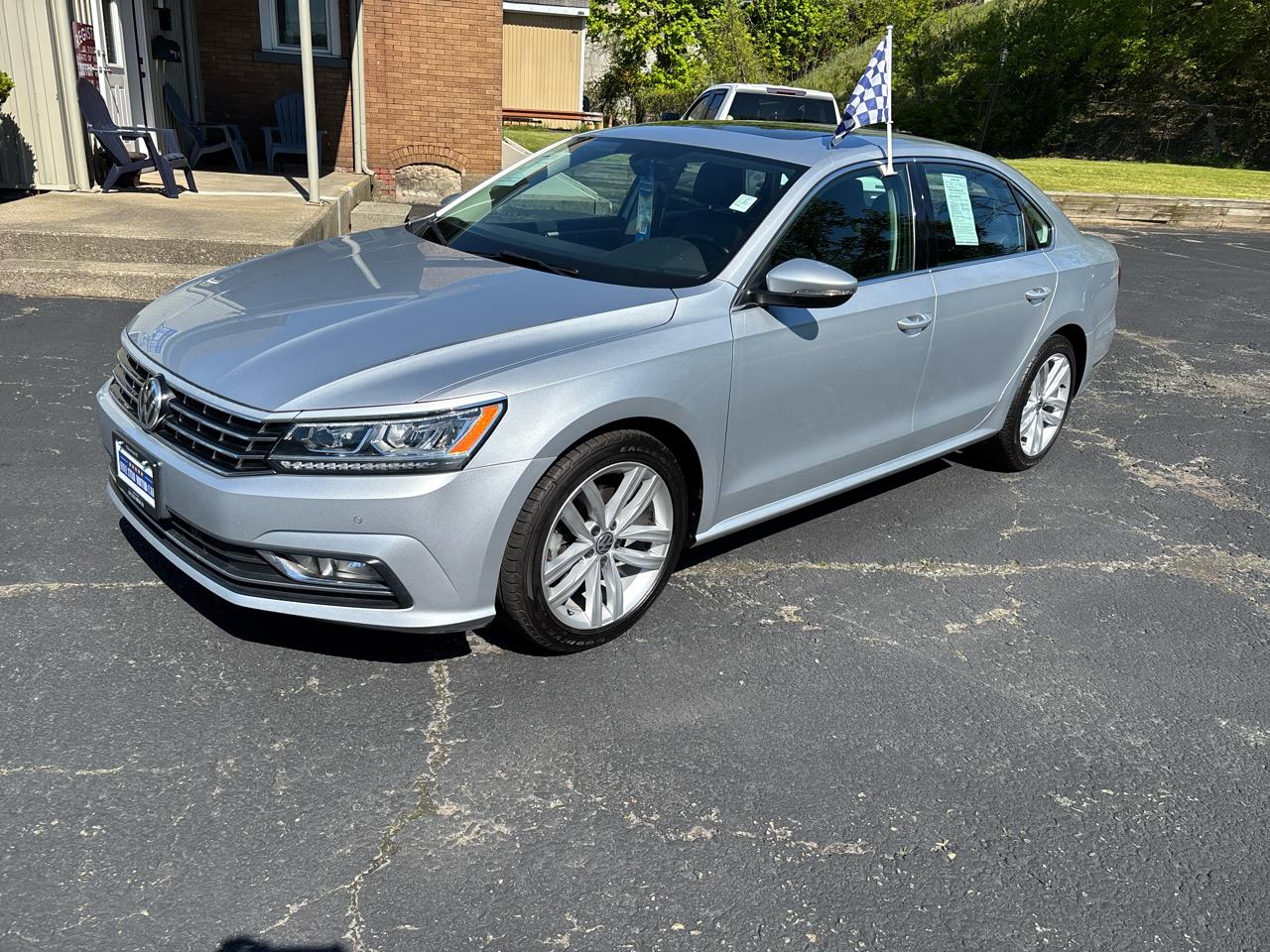 Volkswagen Passat SE 2018