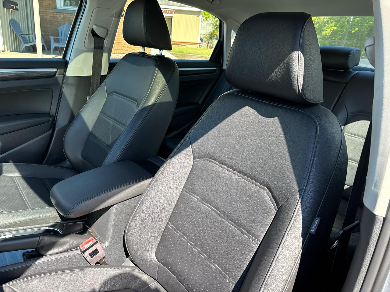 Volkswagen Passat SE 2018