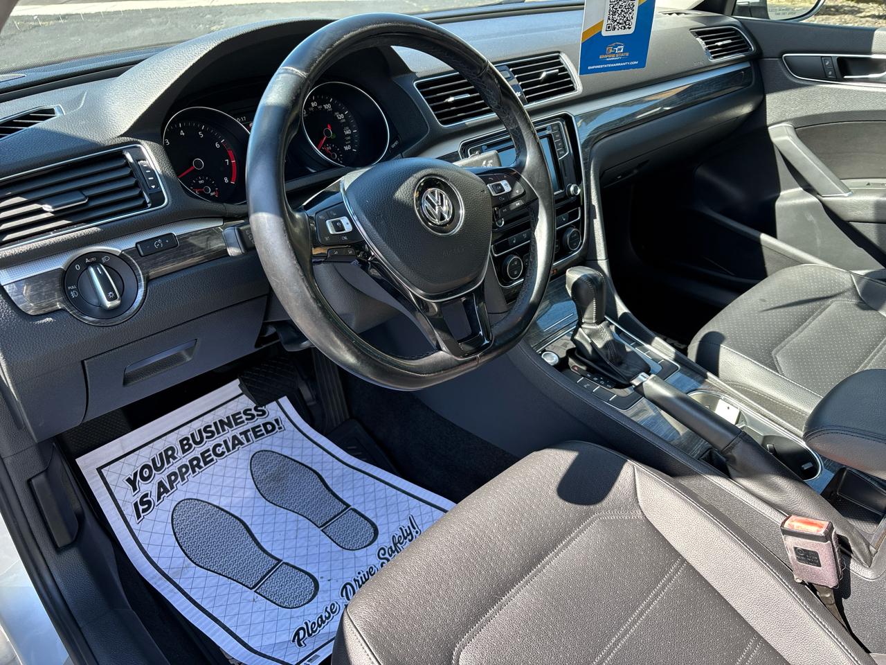 Volkswagen Passat SE 2018