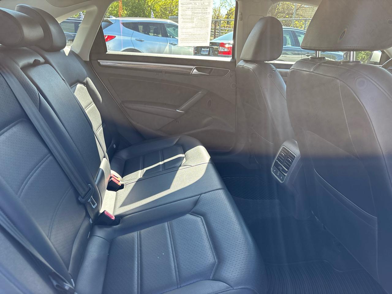 Volkswagen Passat SE 2018