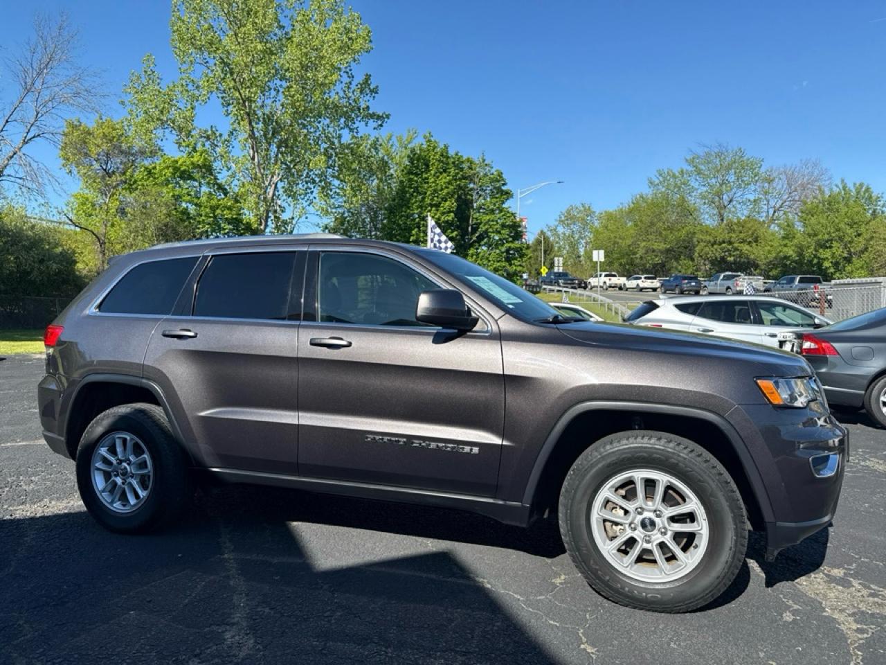 Jeep Grand Cherokee Laredo 4WD 2019