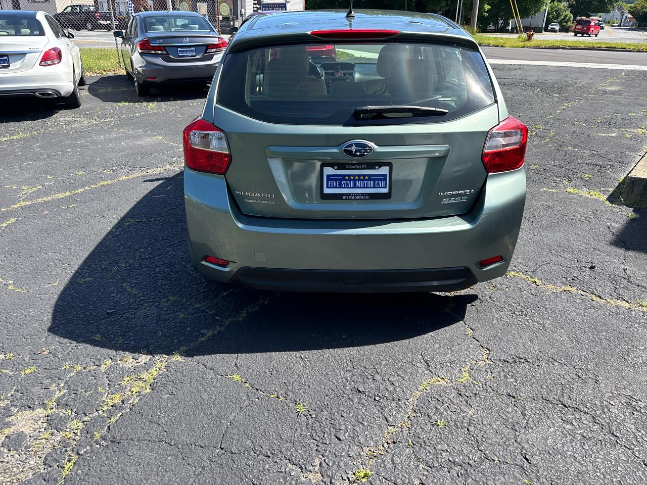 Subaru Impreza Base 5-Door 2014