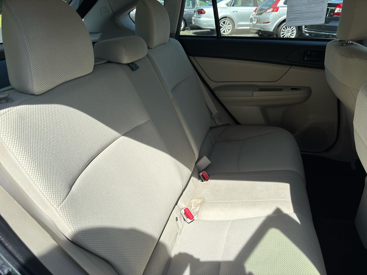 Subaru Impreza Base 5-Door 2014