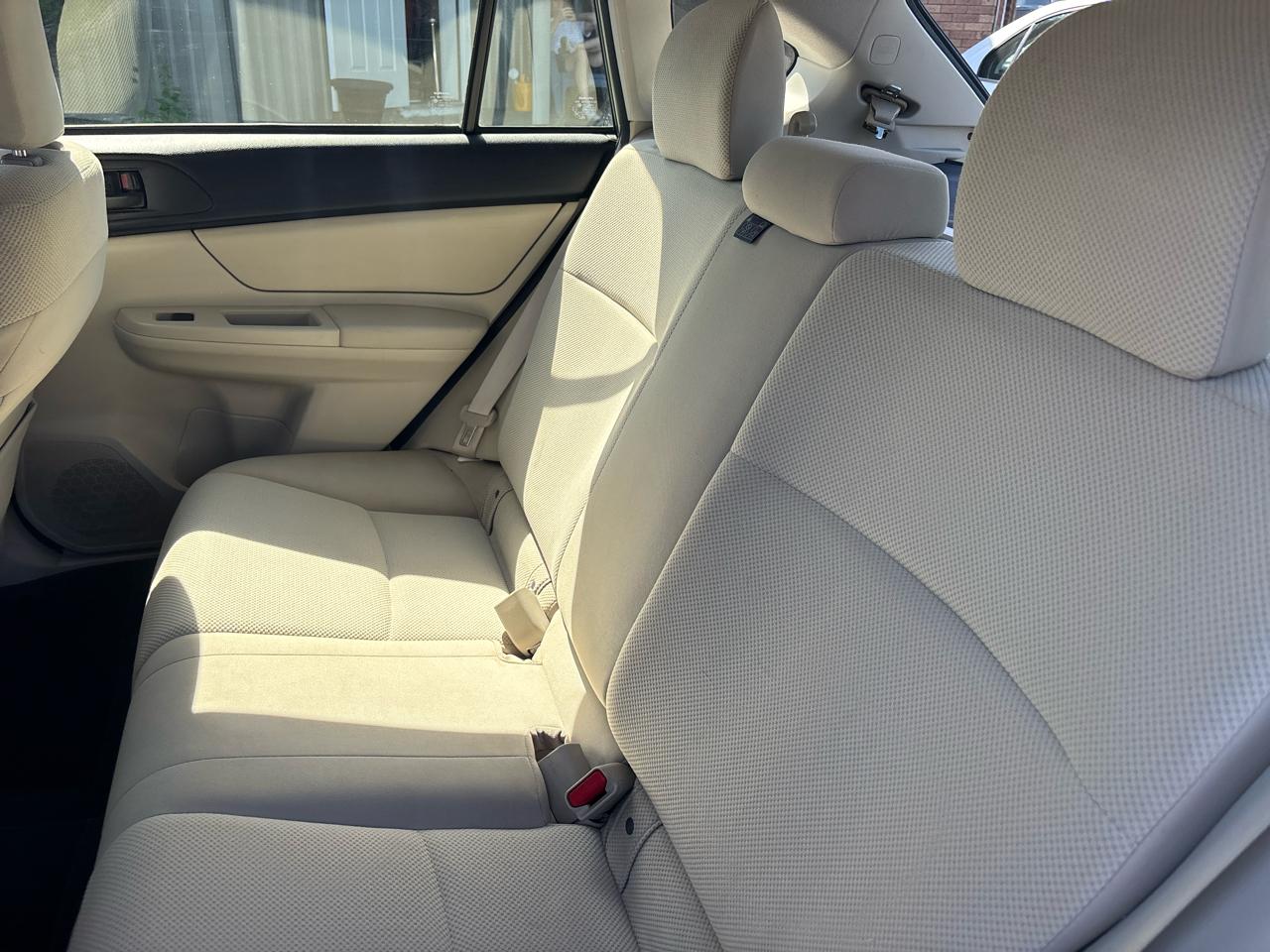 Subaru Impreza Base 5-Door 2014