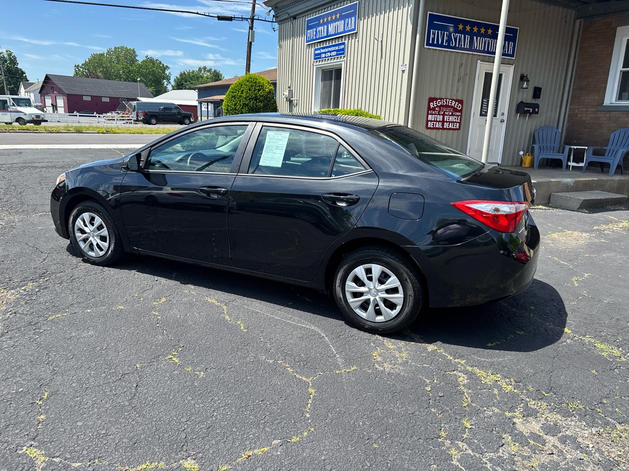 Toyota Corolla L 4D Sedan 2015