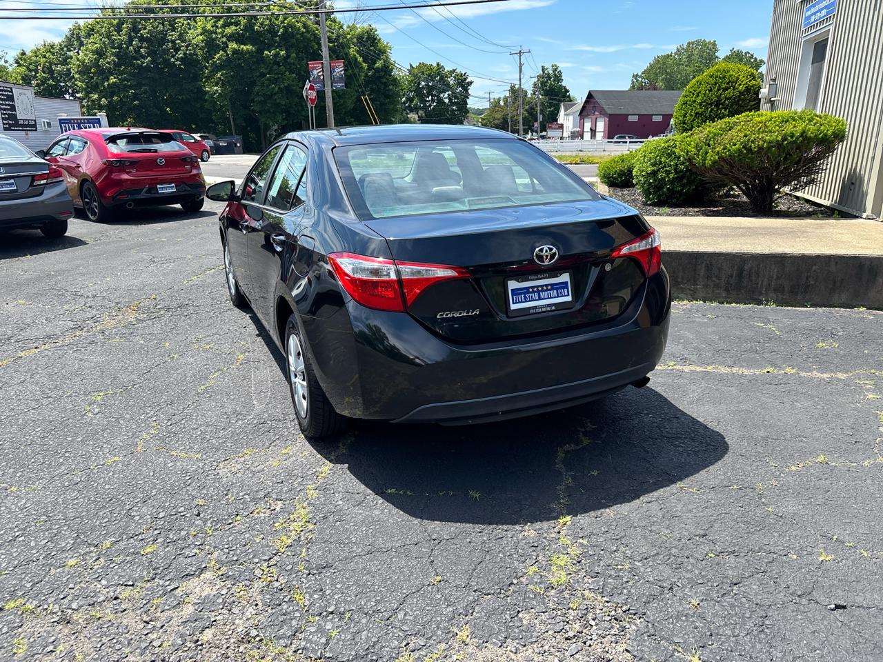 Toyota Corolla L 4D Sedan 2015