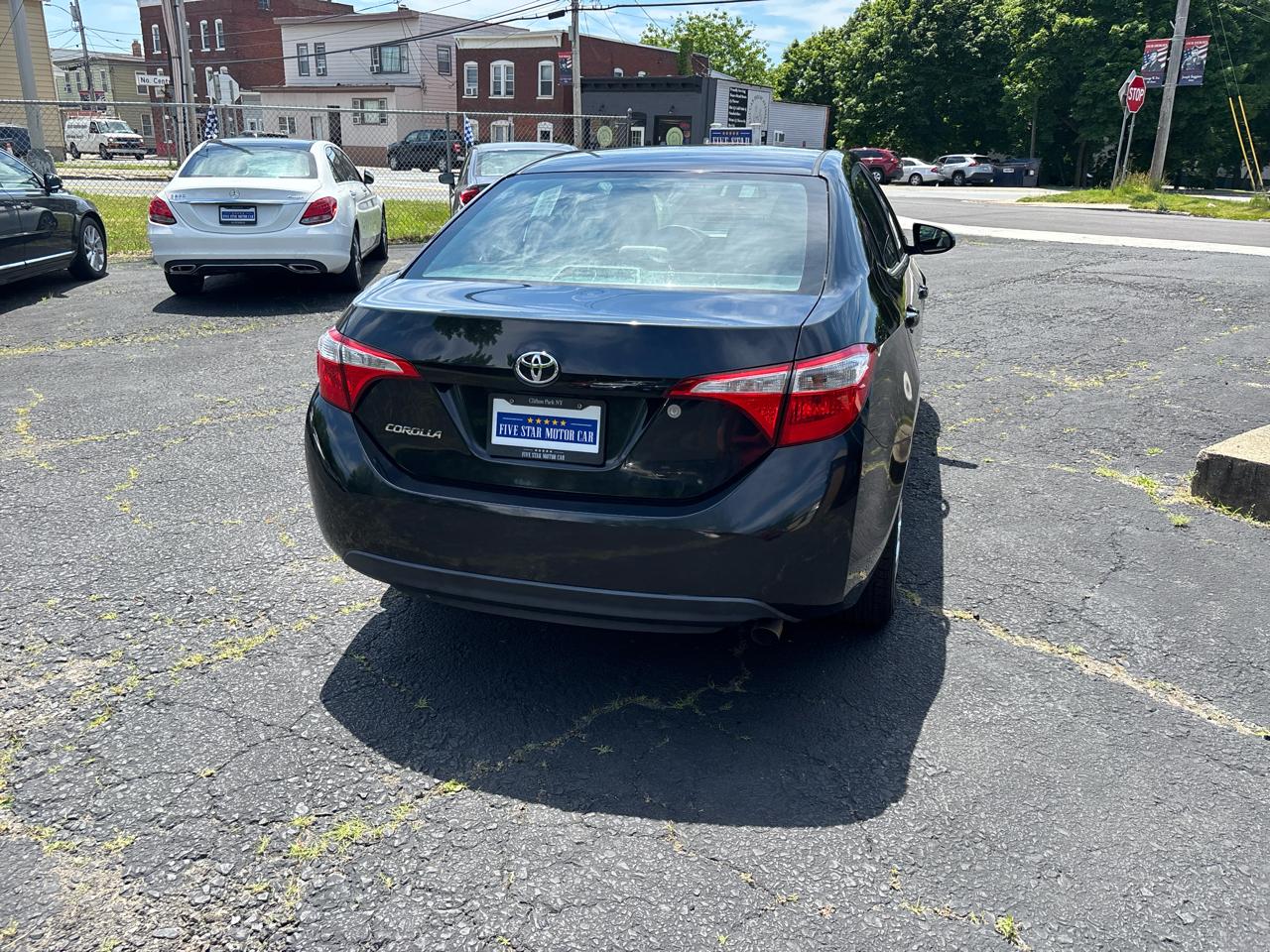 Toyota Corolla L 4D Sedan 2015
