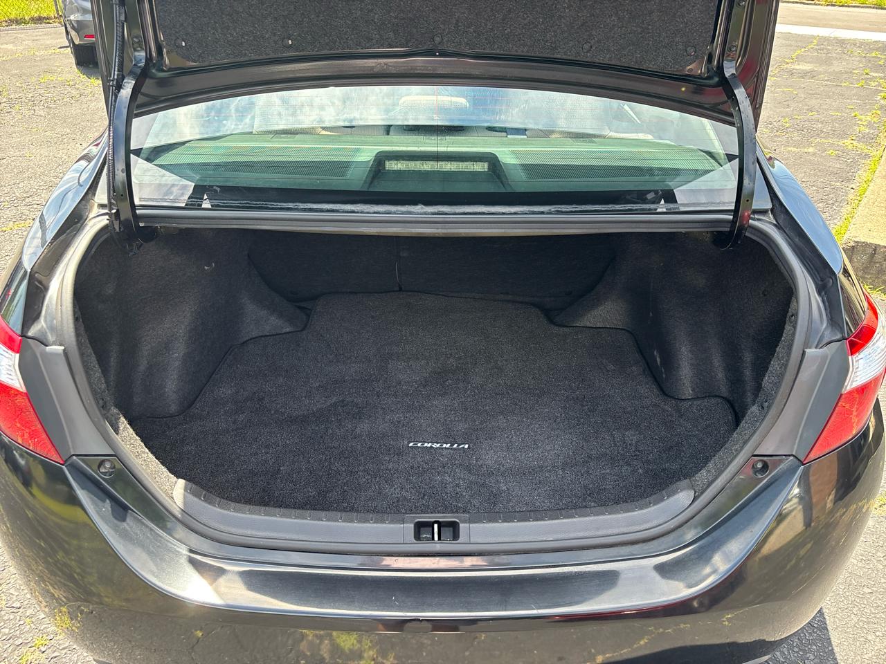 Toyota Corolla L 4D Sedan 2015