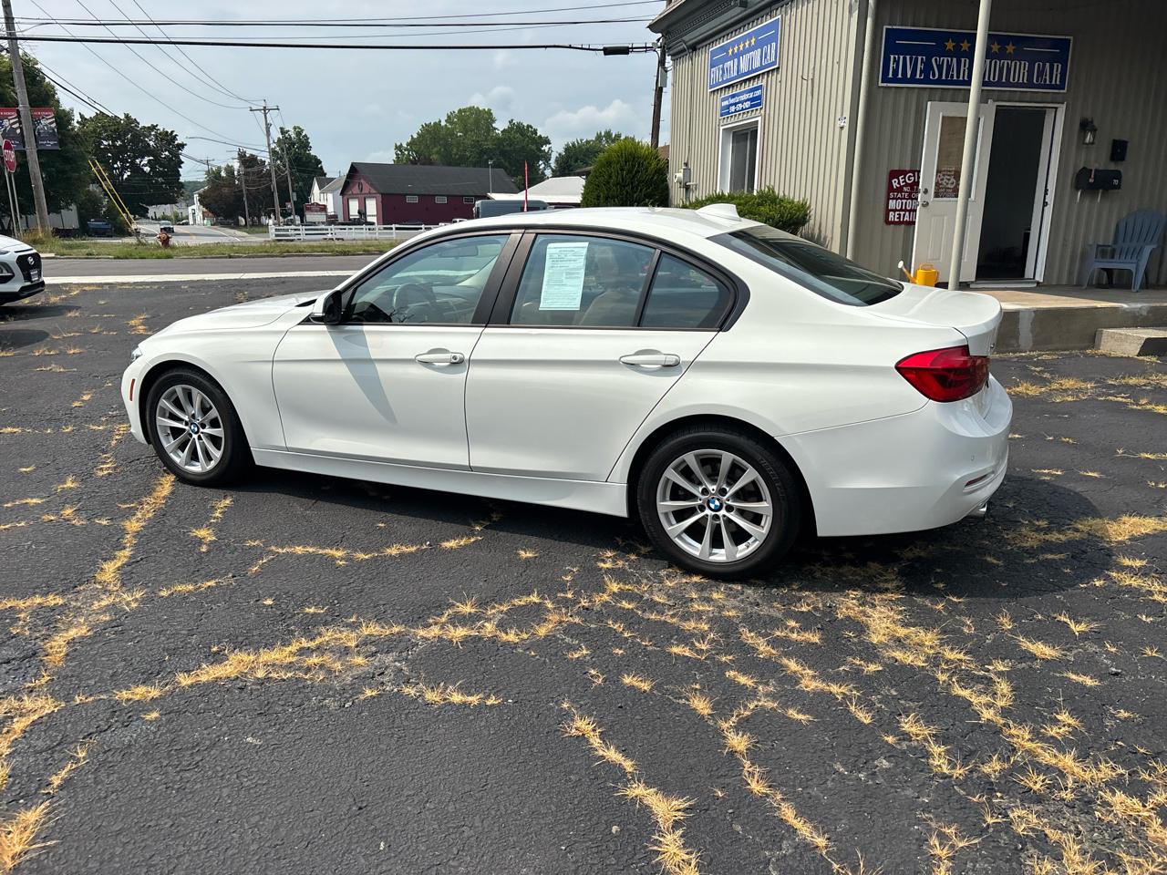 BMW 3-Series 320i xDrive Sedan 2017