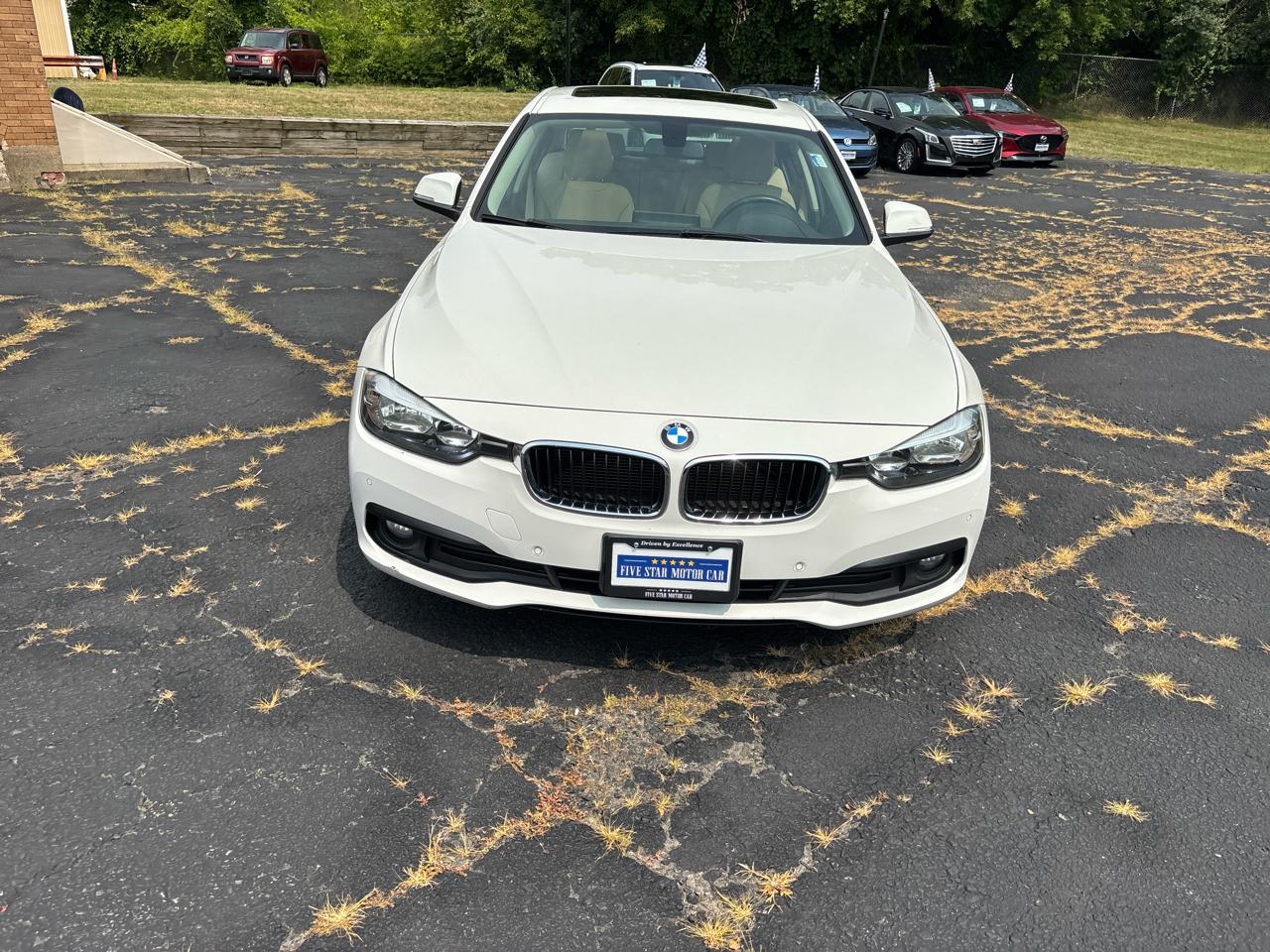 BMW 3-Series 320i xDrive Sedan 2017