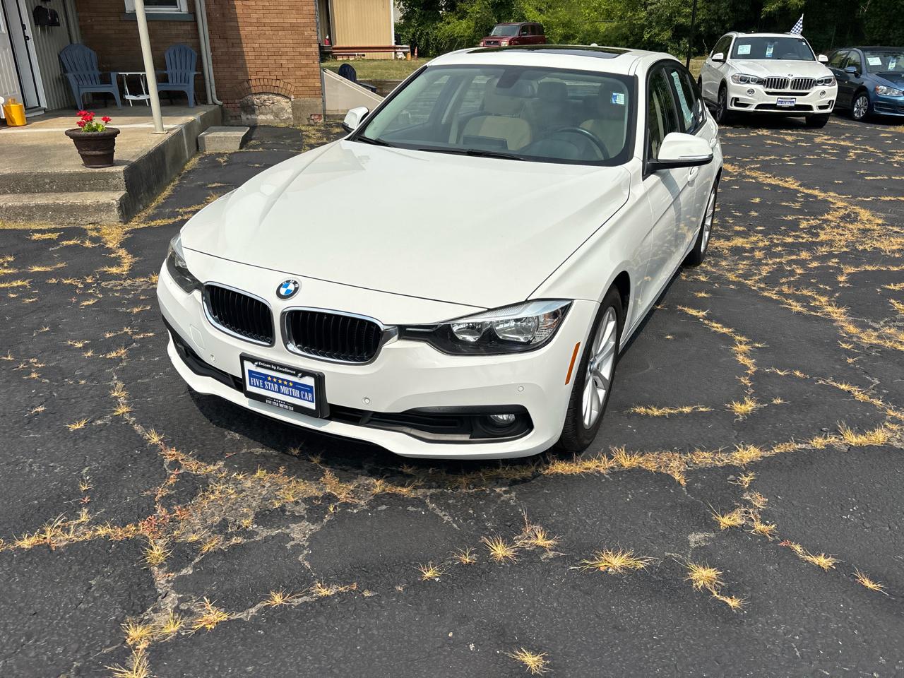 BMW 3-Series 320i xDrive Sedan 2017