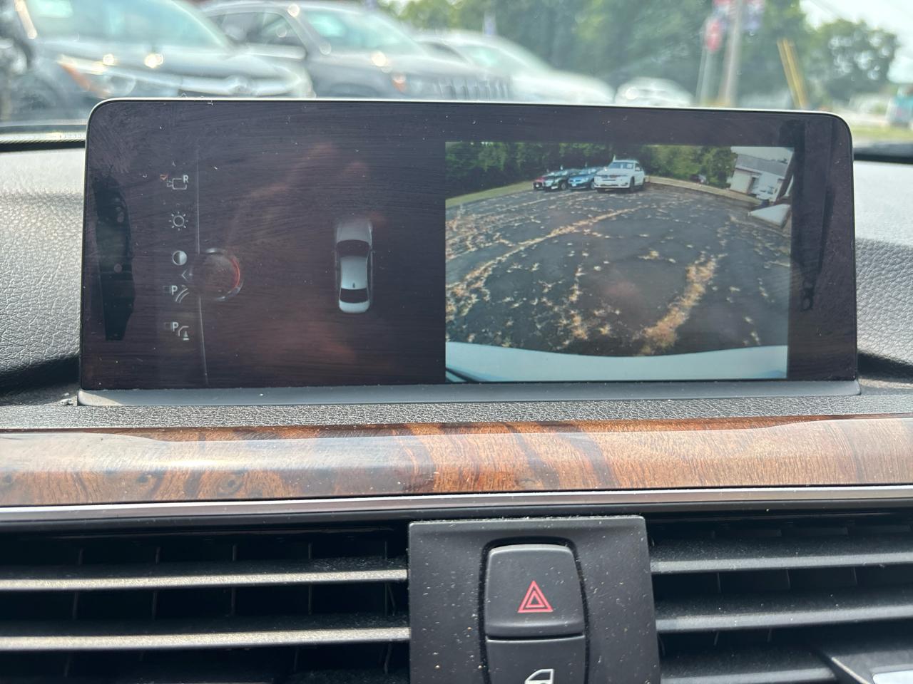 BMW 3-Series 320i xDrive Sedan 2017
