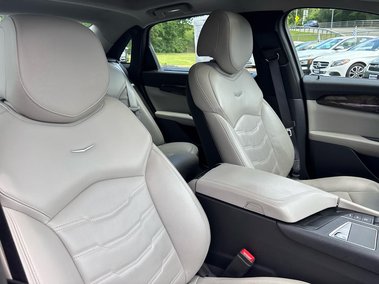 Cadillac CT6 3.6L Premium Luxury AWD 2016