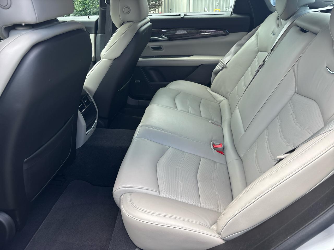Cadillac CT6 3.6L Premium Luxury AWD 2016
