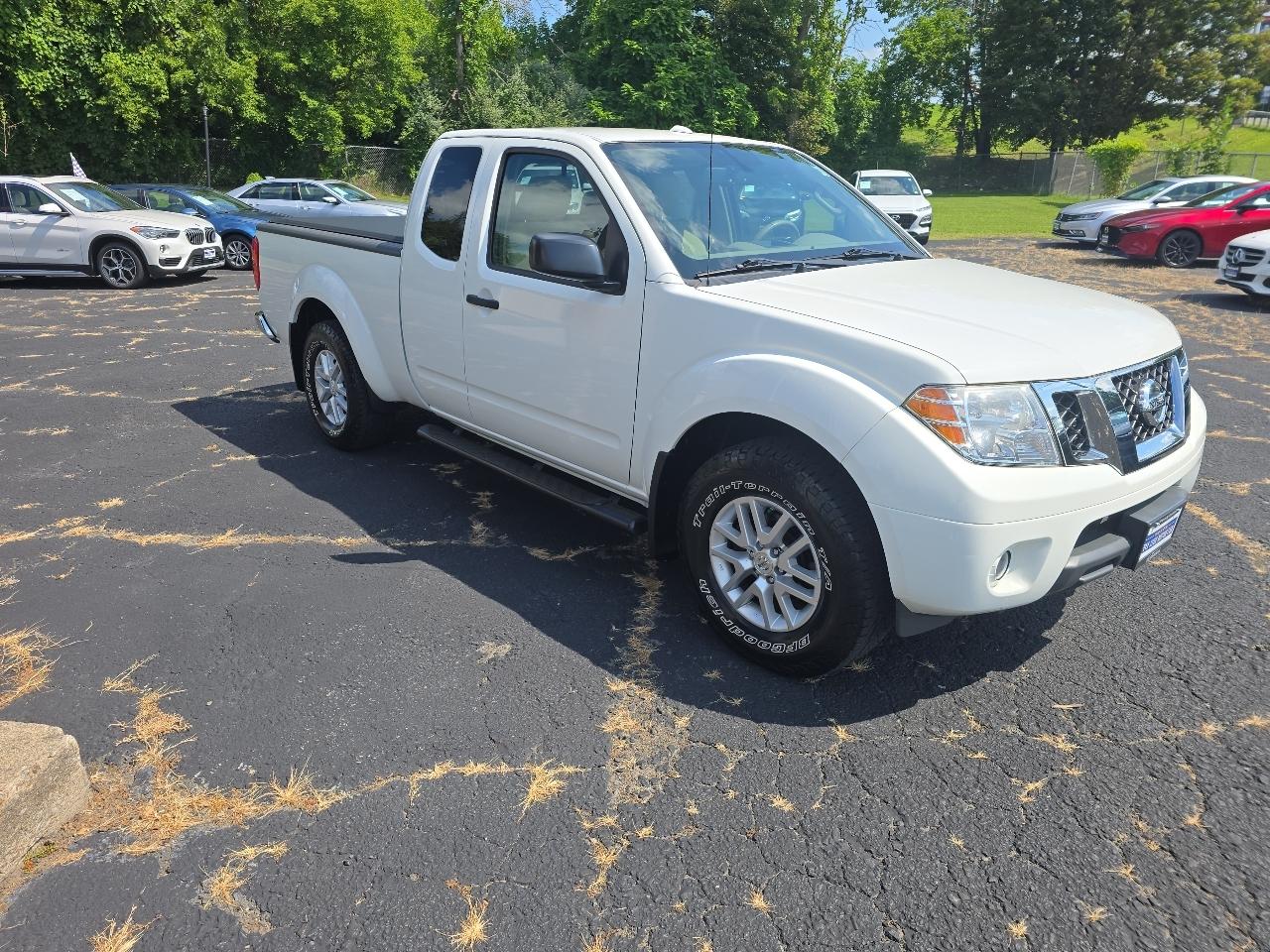 Nissan Frontier SV Crew Cab V6 2015