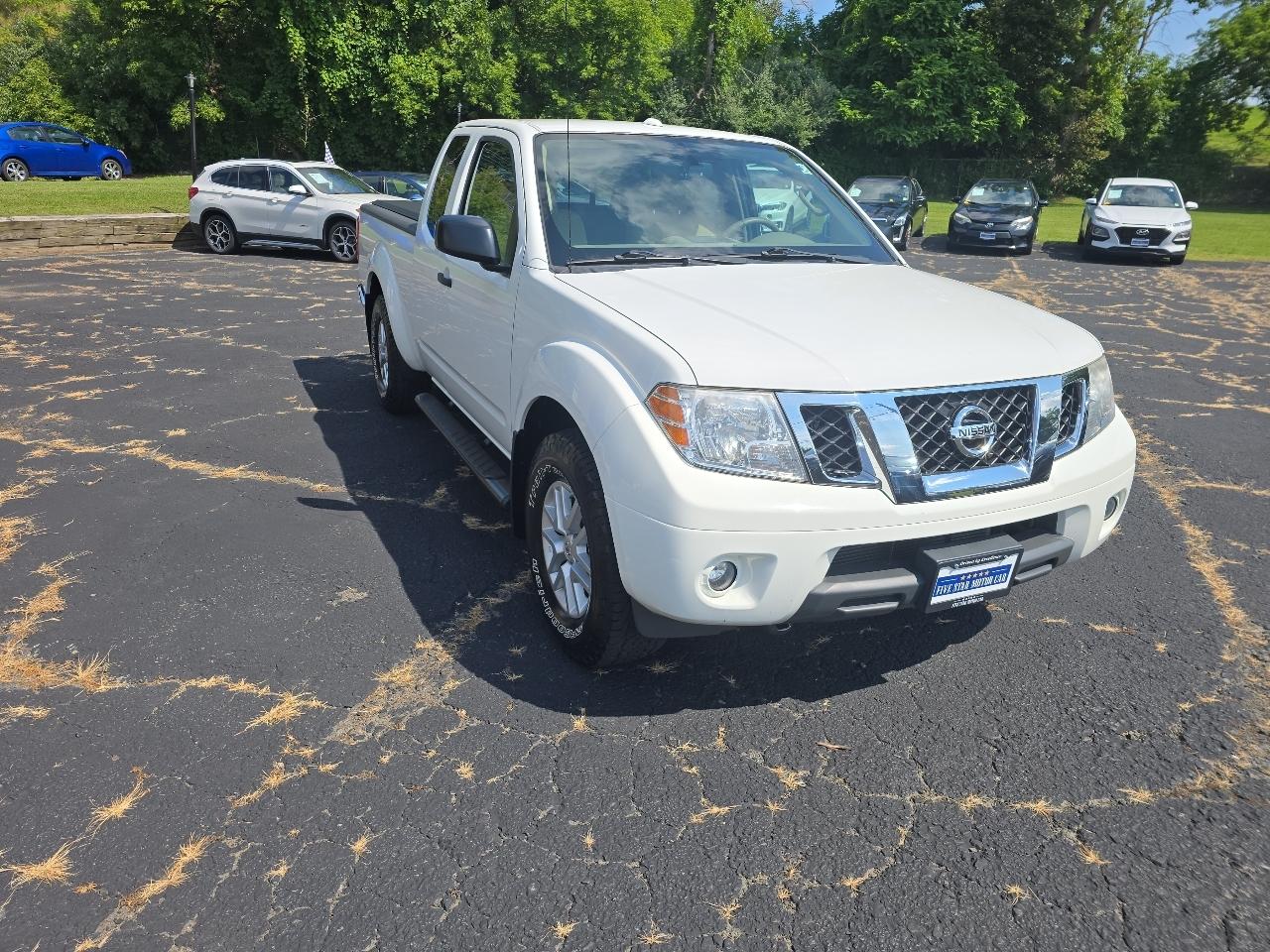 Nissan Frontier SV Crew Cab V6 2015