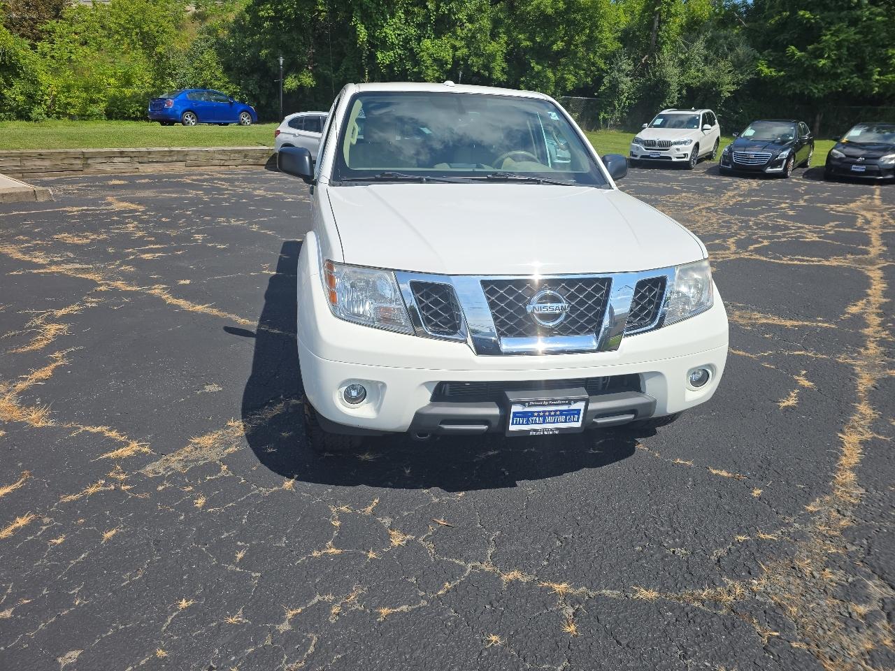 Nissan Frontier SV Crew Cab V6 2015