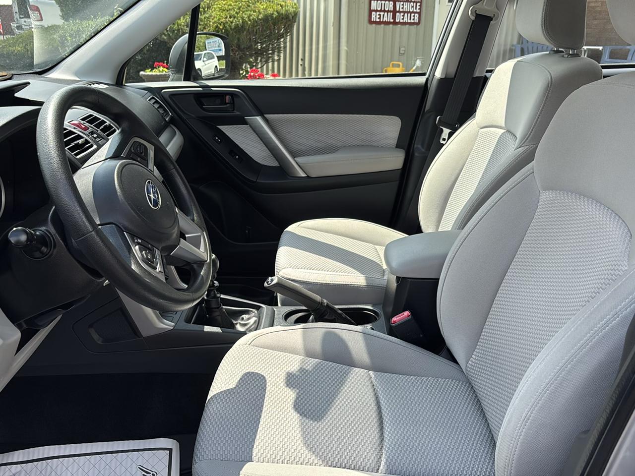 Subaru Forester 2.5i Manual 2017