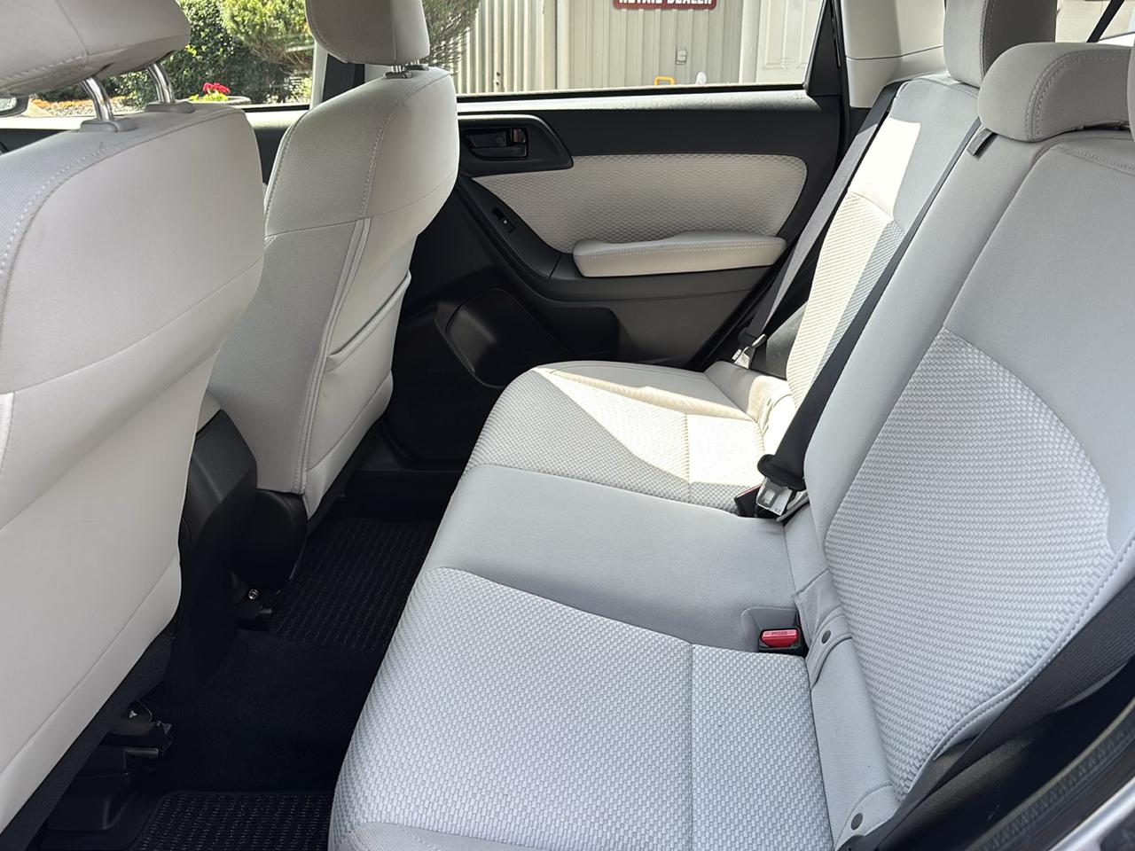 Subaru Forester 2.5i Manual 2017