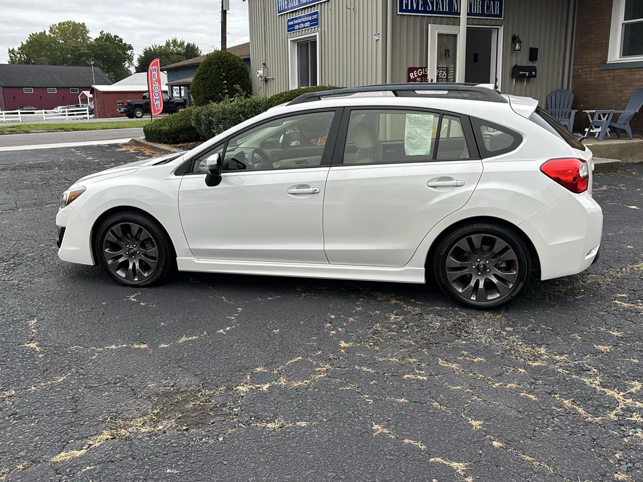 Subaru Impreza 2.0i Sport Limited PZEV 5-Door 2016