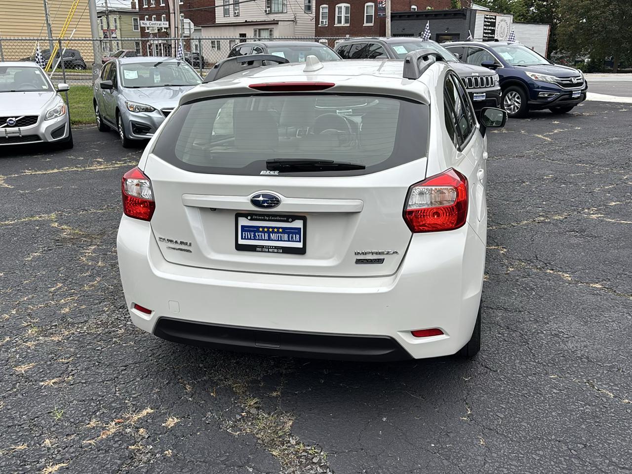 Subaru Impreza 2.0i Sport Limited PZEV 5-Door 2016