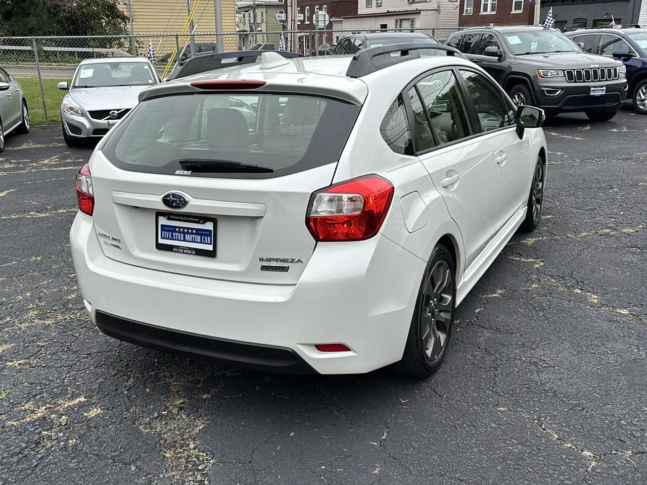 Subaru Impreza 2.0i Sport Limited PZEV 5-Door 2016