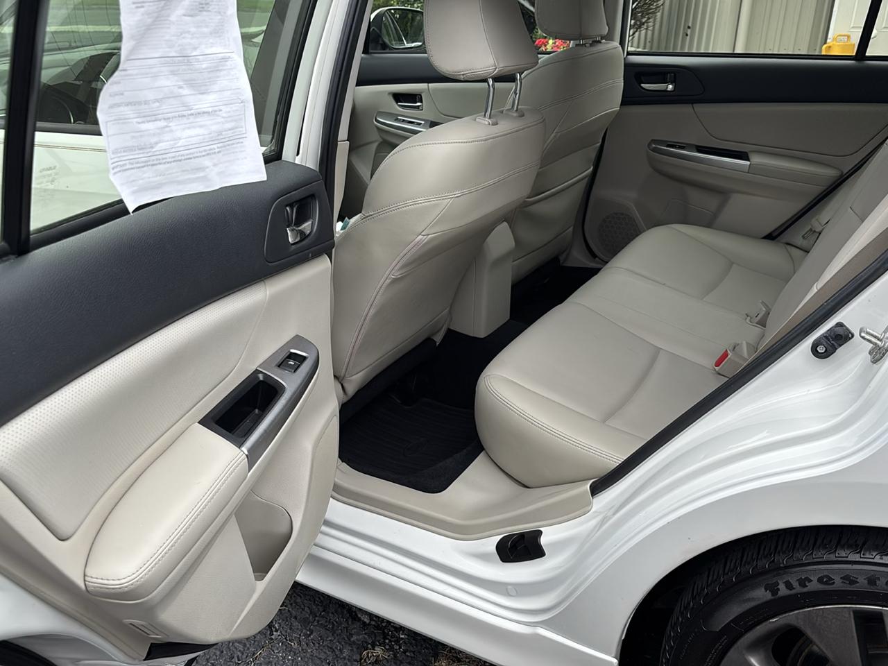 Subaru Impreza 2.0i Sport Limited PZEV 5-Door 2016