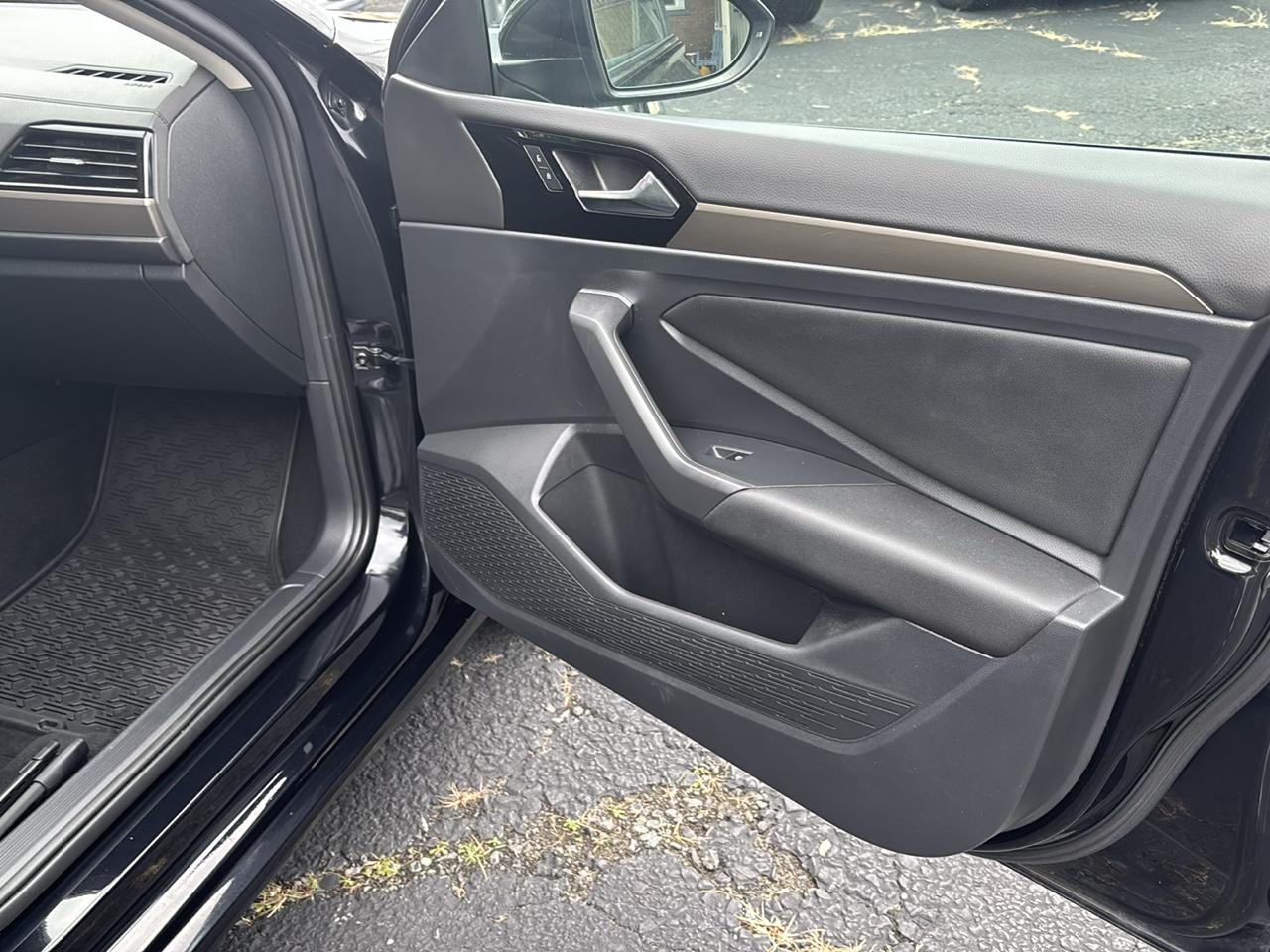 Volkswagen Jetta 1.4T SEL Premium 8A 2021