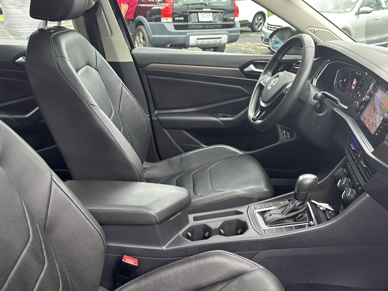 Volkswagen Jetta 1.4T SEL Premium 8A 2021