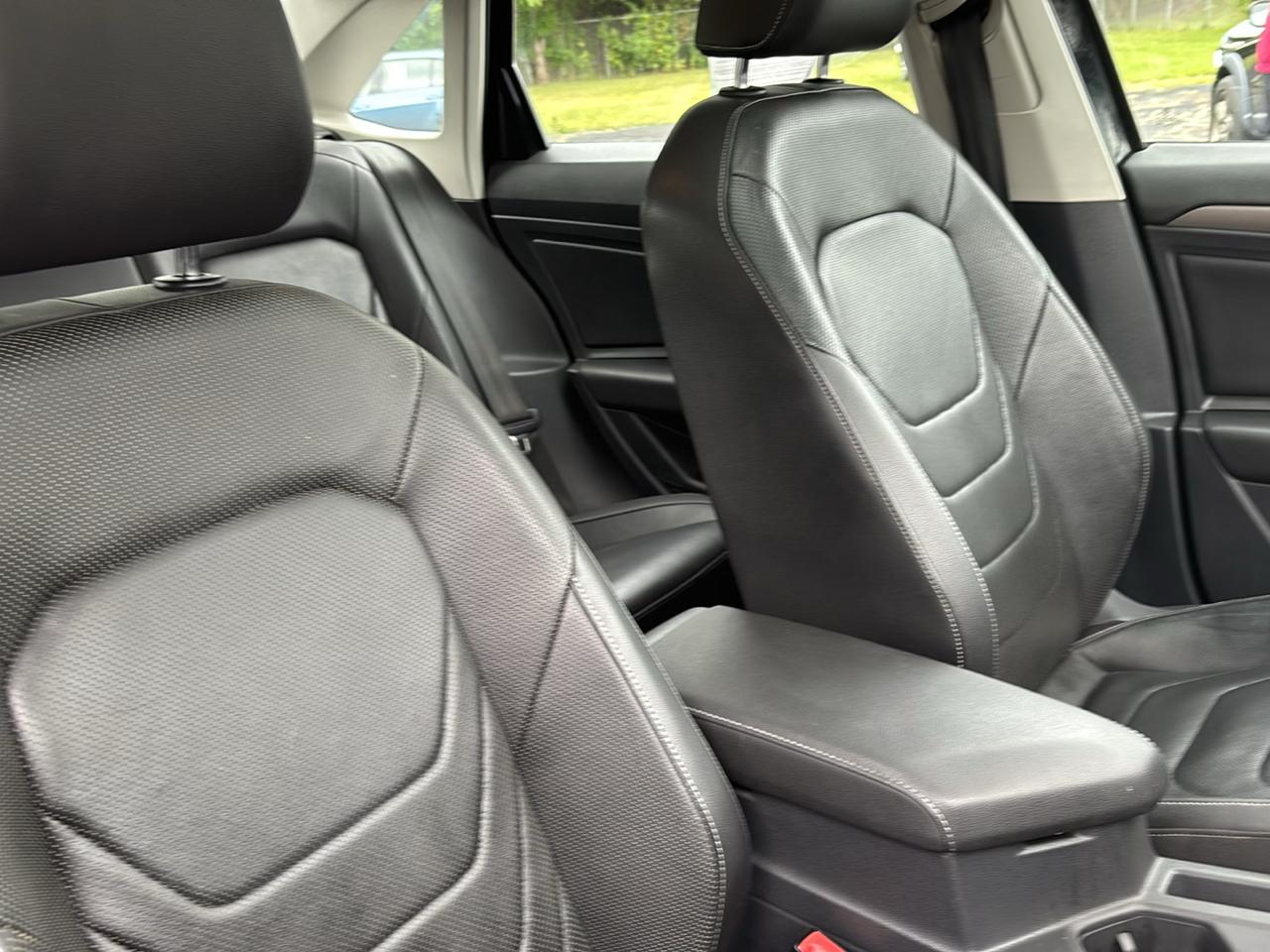 Volkswagen Jetta 1.4T SEL Premium 8A 2021