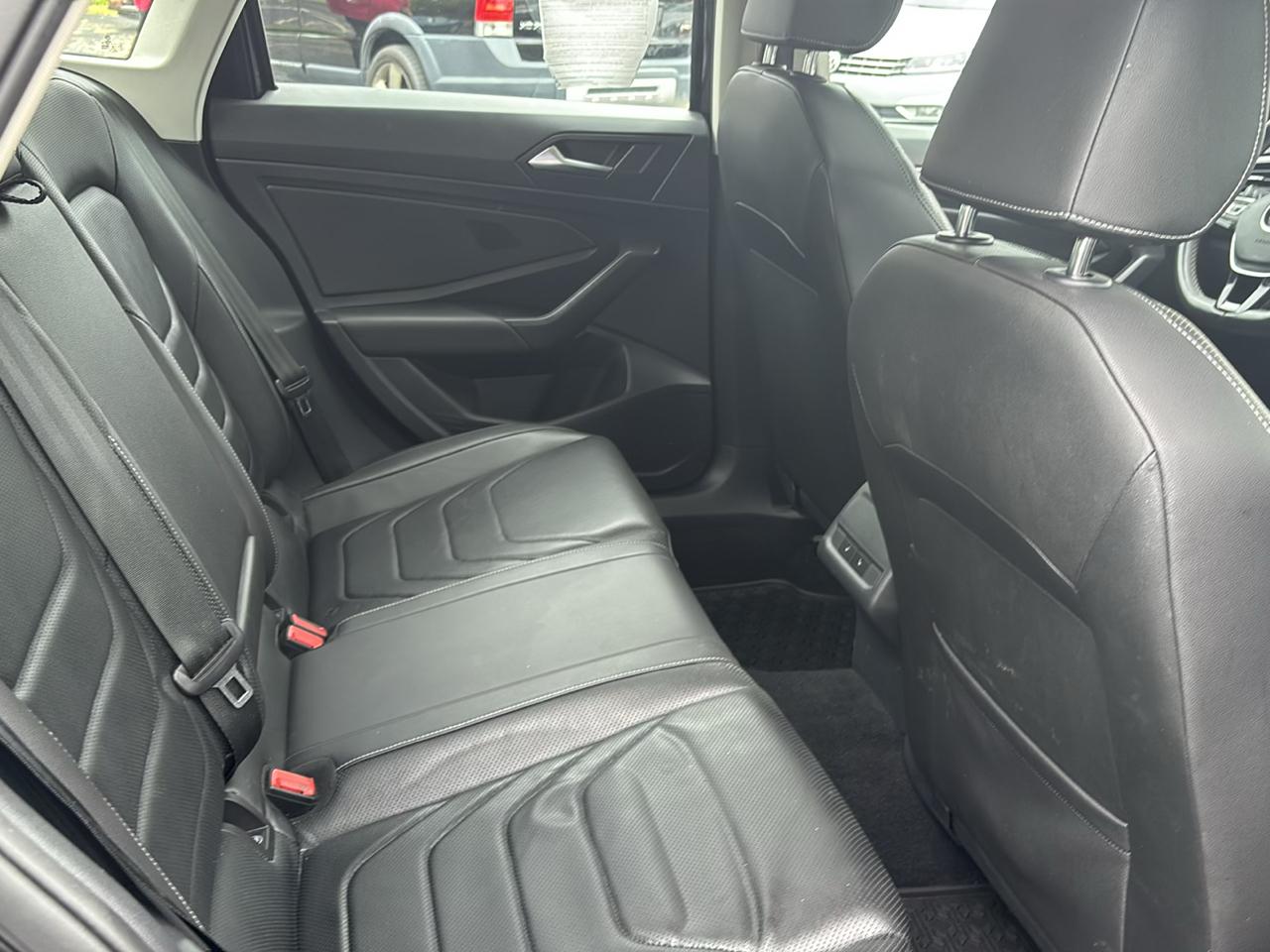 Volkswagen Jetta 1.4T SEL Premium 8A 2021