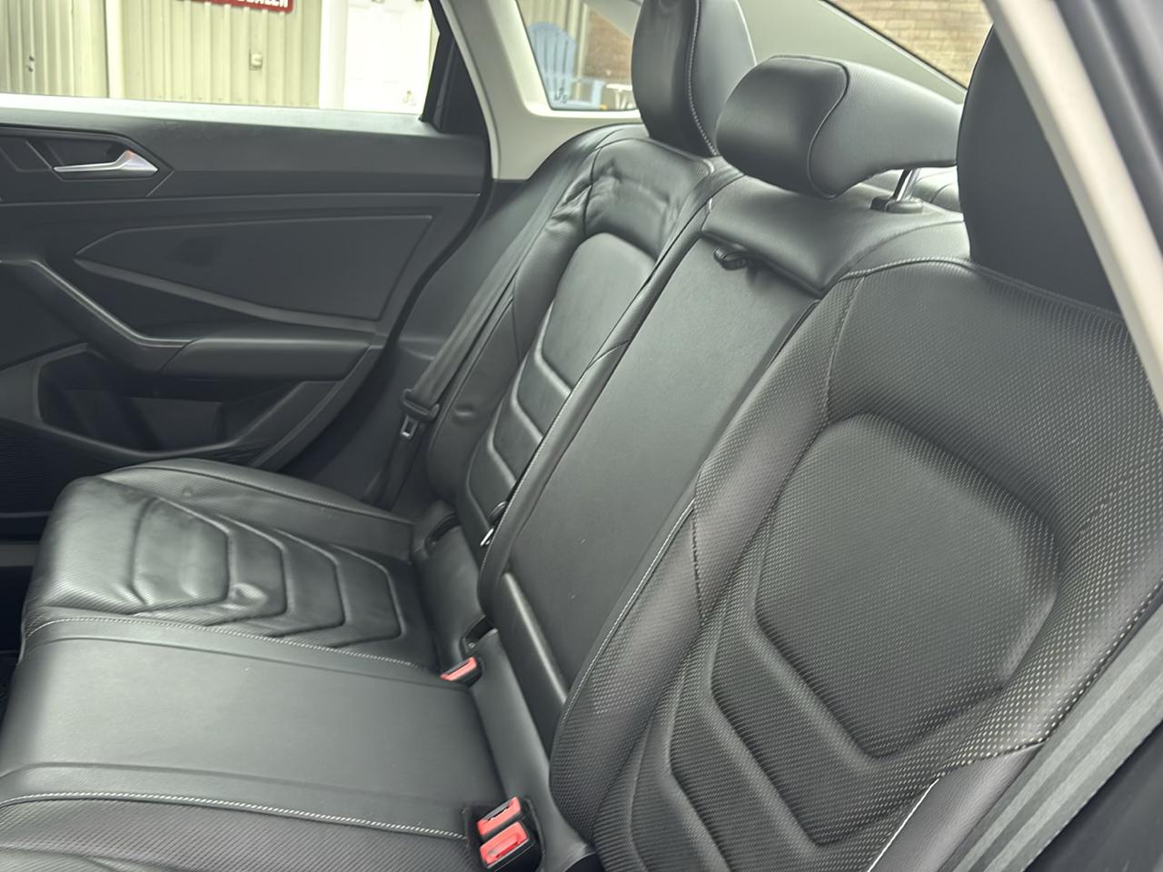Volkswagen Jetta 1.4T SEL Premium 8A 2021