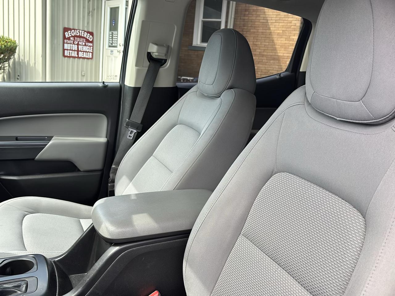 Chevrolet Colorado Work Truck Crew Cab 4WD 2019