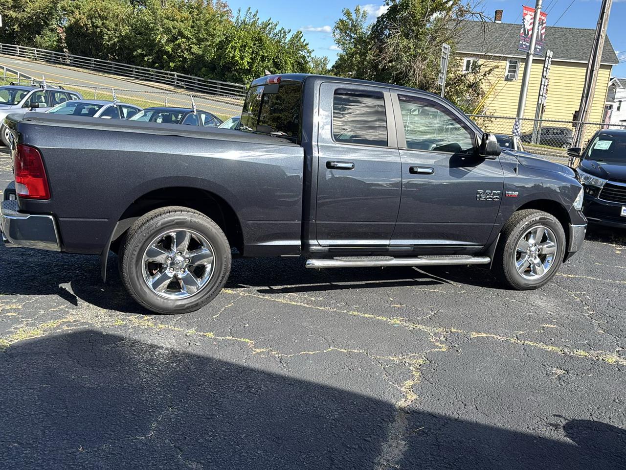 RAM 1500 4WD Quad Cab 140.5" Big Horn 2016